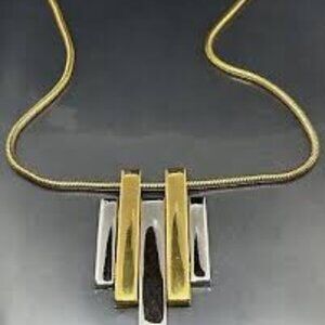 AVON necklace from the 1976 collection